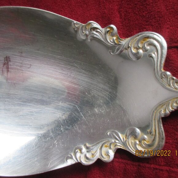 1835 R. Wallace A1Pat. 1888 Silver Plate Casserole/Berry Spoon.  One Owner. - Picture 3 of 4